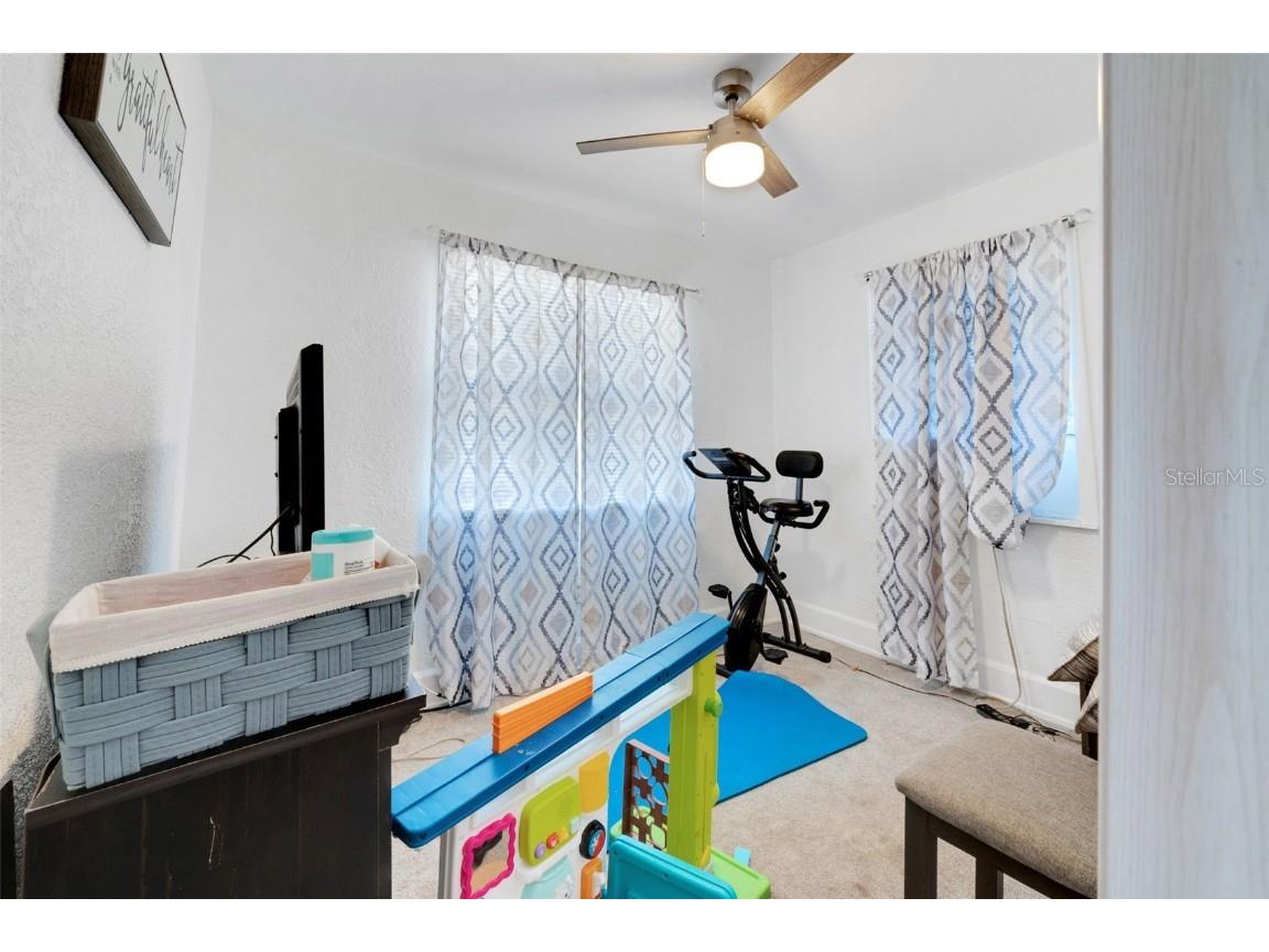 2555 Queen St S Saint Petersburg FL 33712 TB8450409 image21