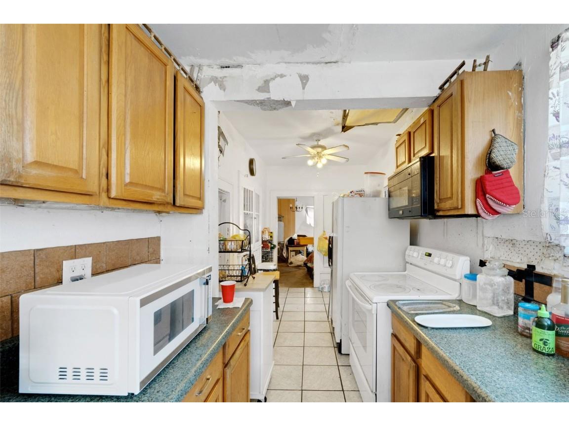 2555 Queen St S Saint Petersburg FL 33712 TB8450409 image22