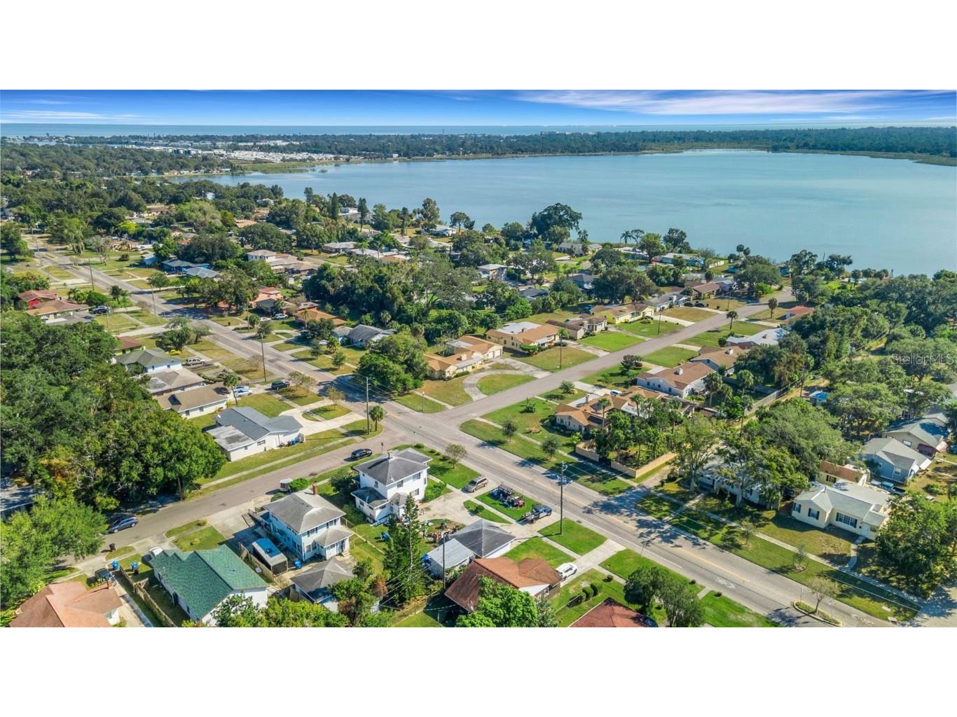 2555 Queen St S Saint Petersburg FL 33712 TB8450409 image26