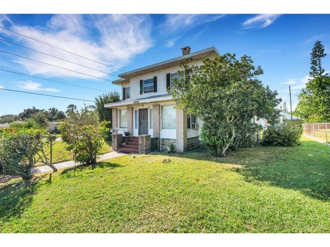 2555 Queen St S Saint Petersburg FL 33712 TB8450409 image3