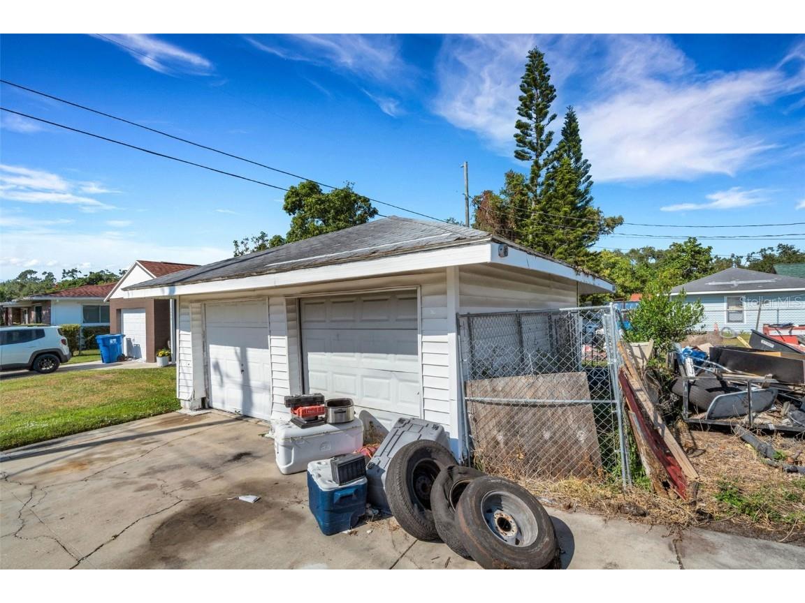 2555 Queen St S Saint Petersburg FL 33712 TB8450409 image4