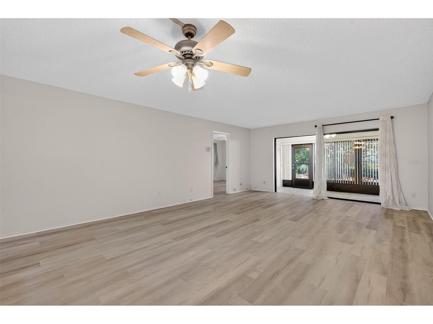 2555 Royal Pines Circle #15A Clearwater FL 33763 TB8419423 image11