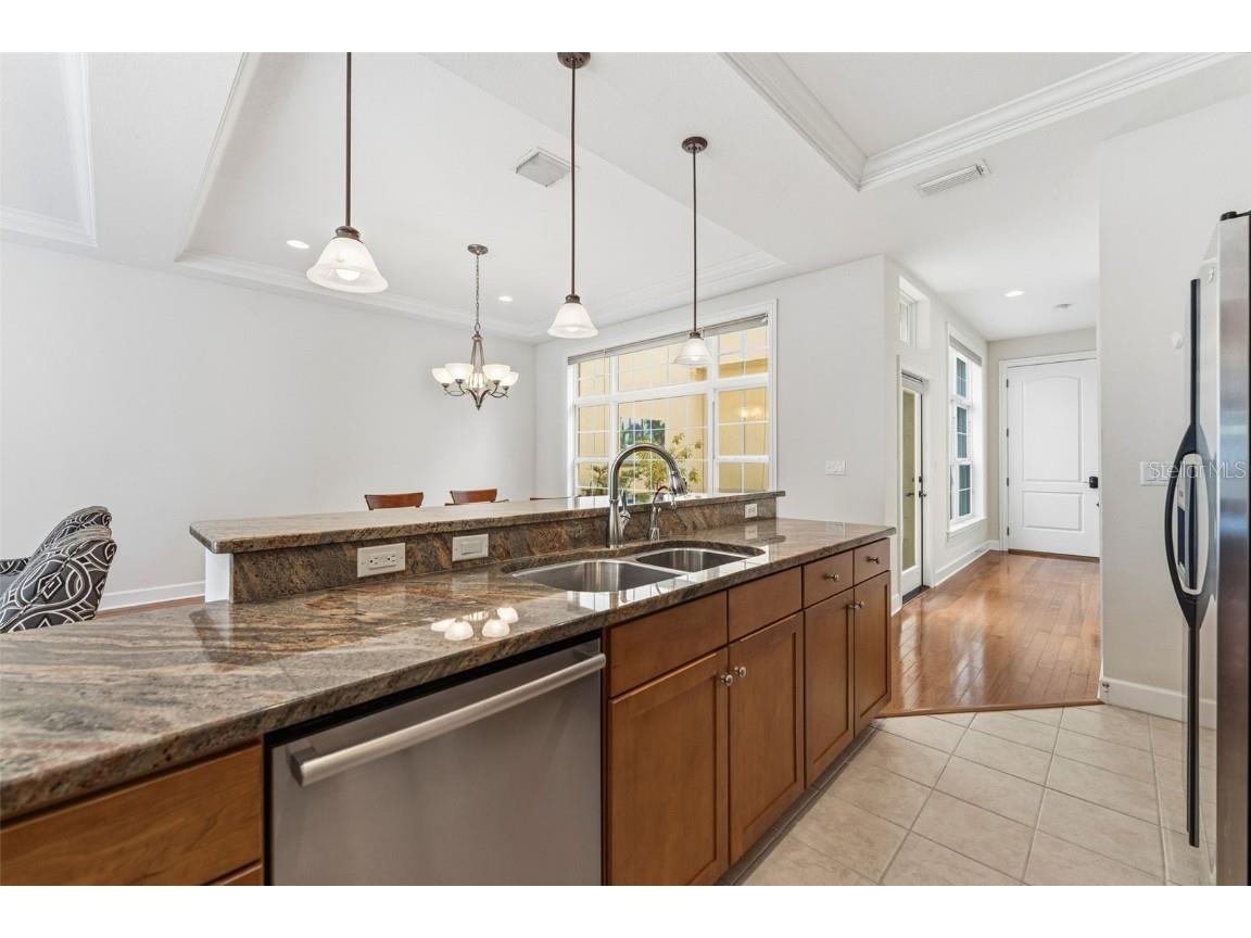 2555 W Platt Street Tampa FL 33609 TB8444819 image10