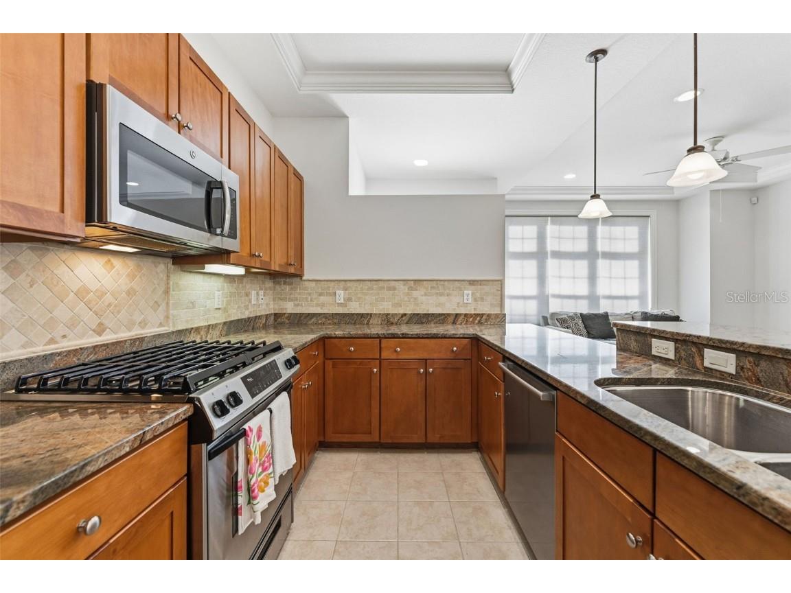 2555 W Platt Street Tampa FL 33609 TB8444819 image12