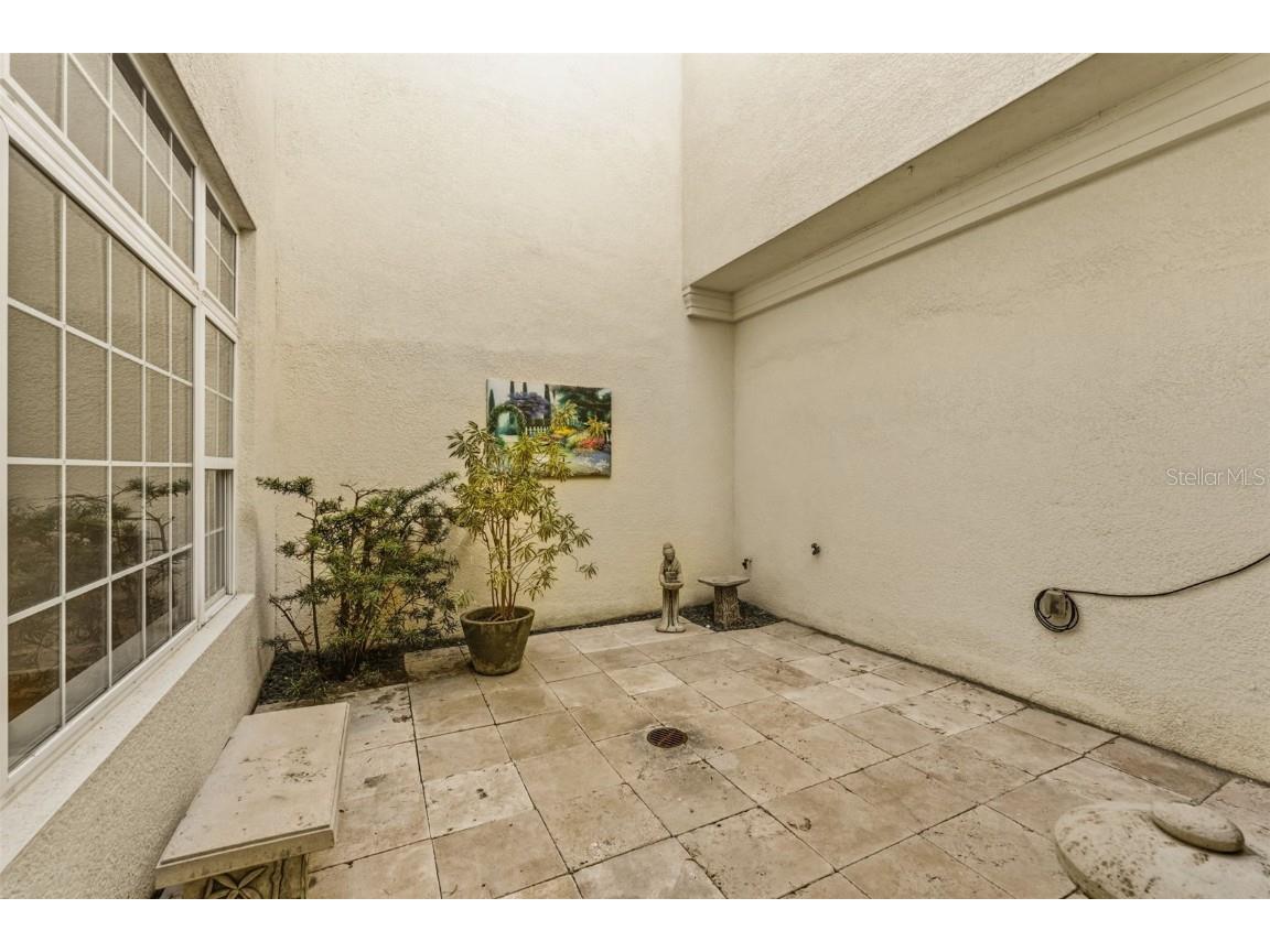 2555 W Platt Street Tampa FL 33609 TB8444819 image15