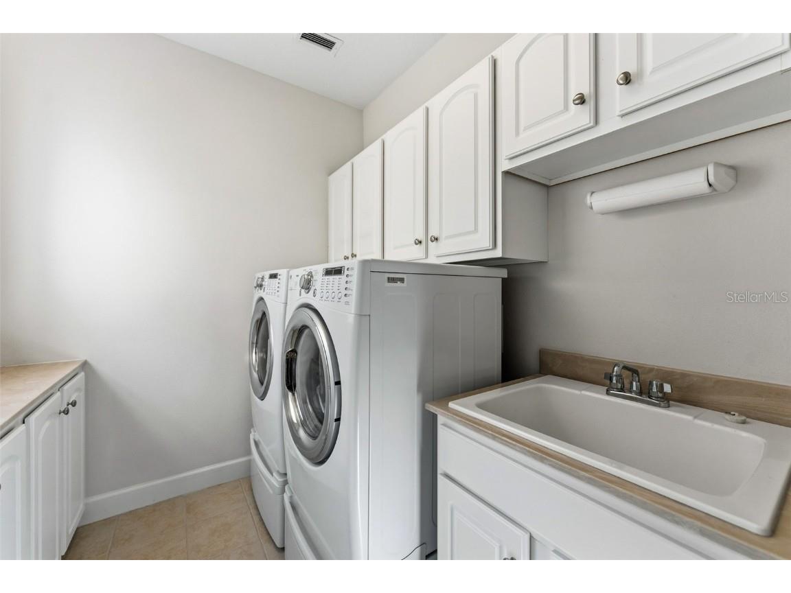 2555 W Platt Street Tampa FL 33609 TB8444819 image31