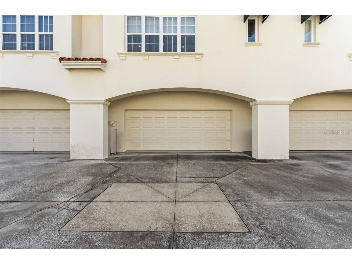 2555 W Platt Street Tampa FL 33609 TB8444819 image33