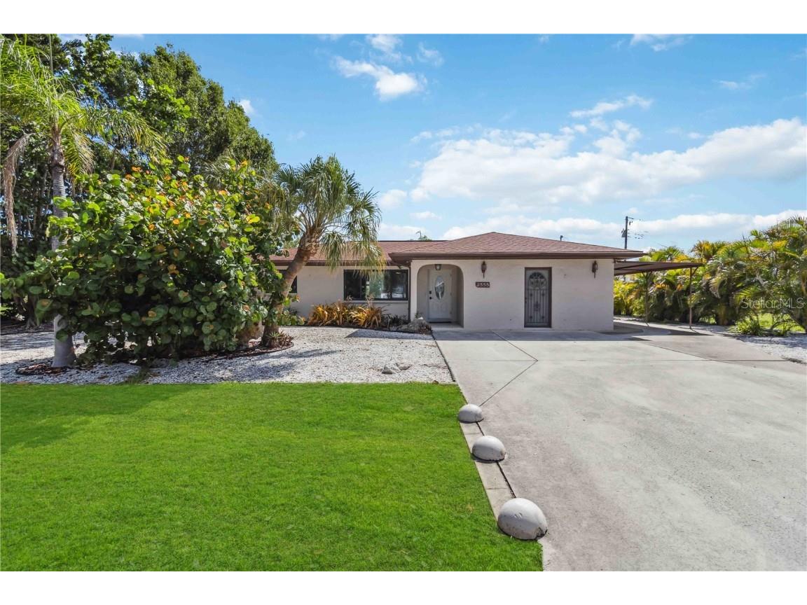 2555 Yucca Road Venice FL 34293 N6139276 image1