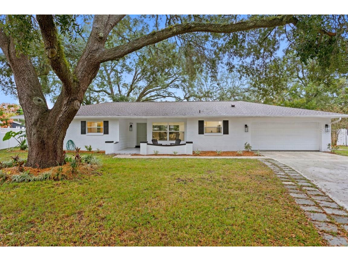 2556 Lake Ellen Circle Tampa FL 33618 T3486554 image1