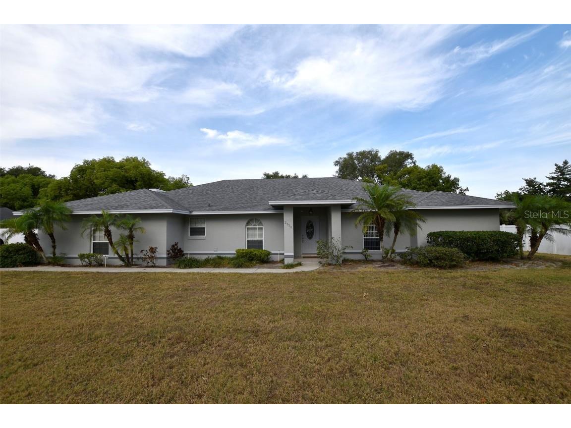 2556 Roslyn Lane Lakeland FL 33812 L4948979 image1
