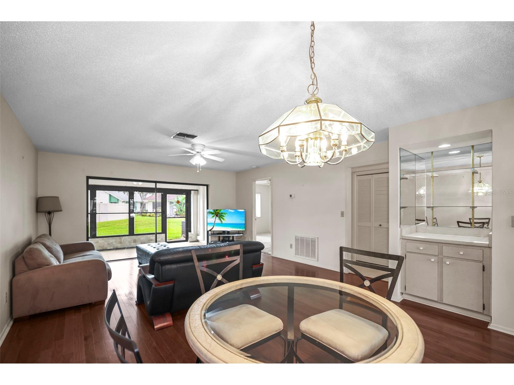 2556 Royal Pines Circle #13-C Clearwater FL 33763 TB8529554 image15