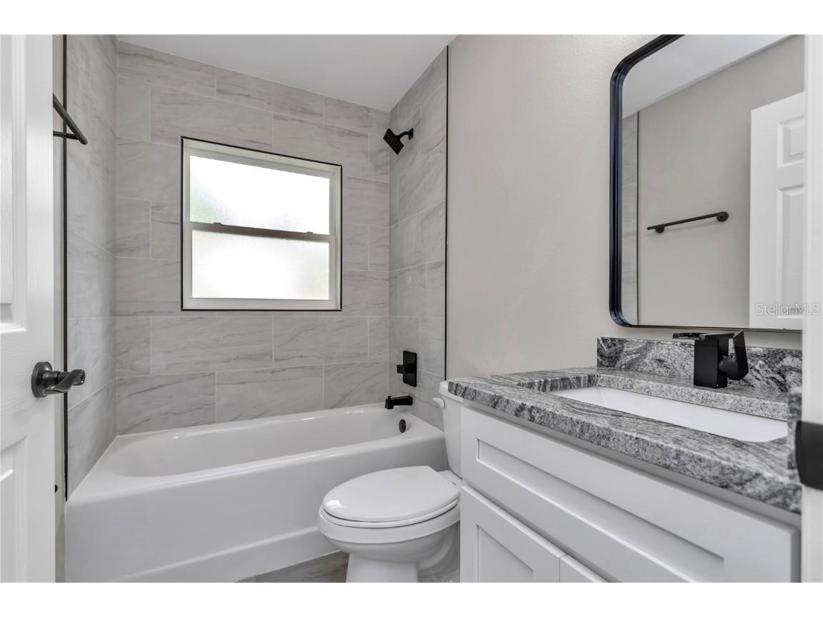 2556 SW 152nd Avenue Ocala FL 34481 OM713760 image17