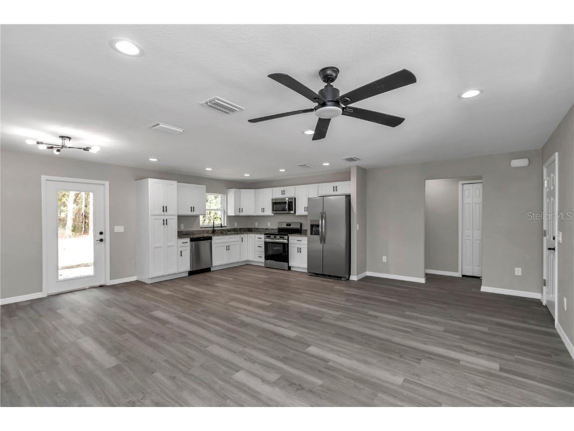 2556 SW 152nd Avenue Ocala FL 34481 OM713760 image5