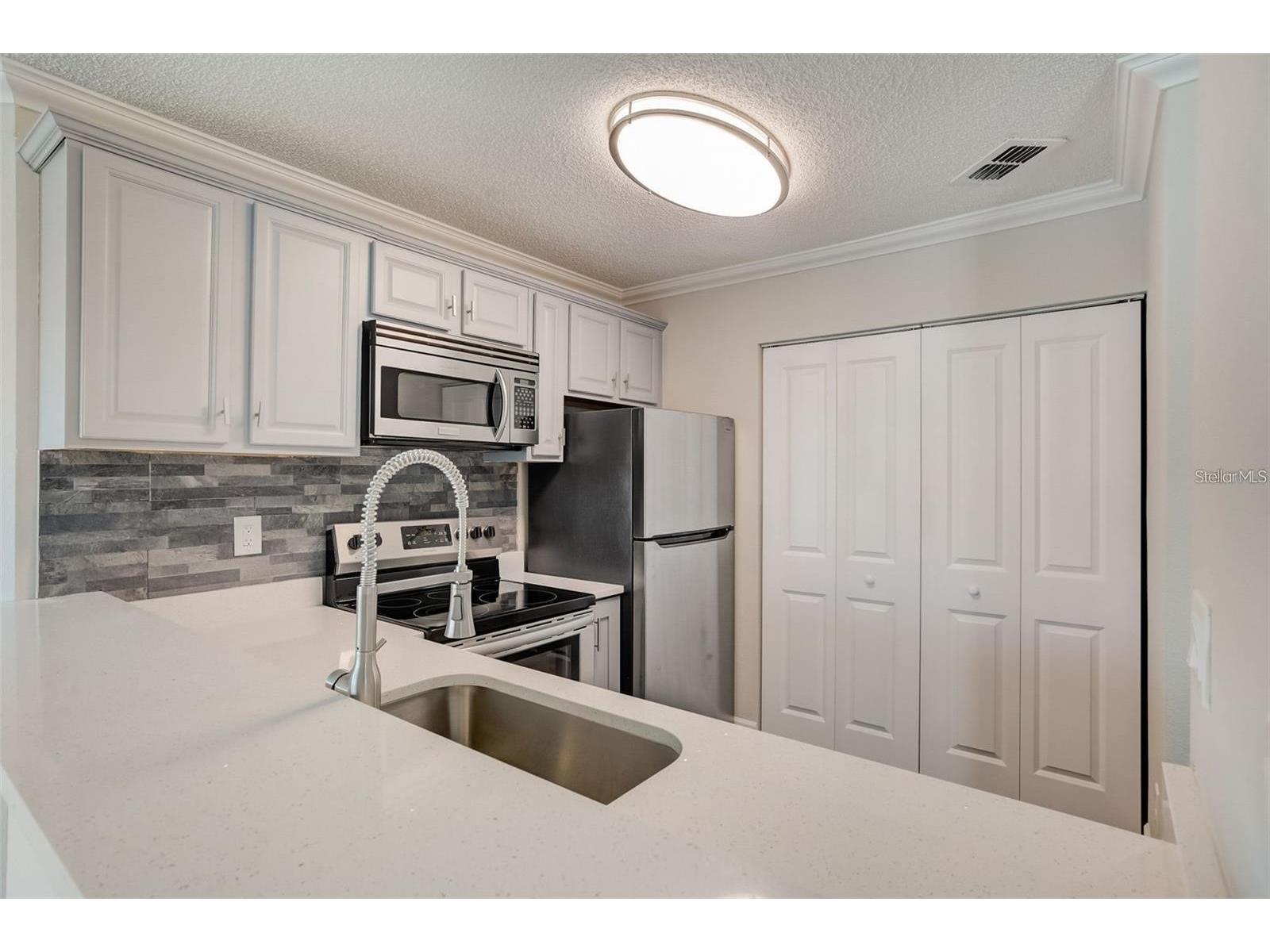 2556 Woodgate Boulevard #101 Orlando FL 32822 S5153269 image11