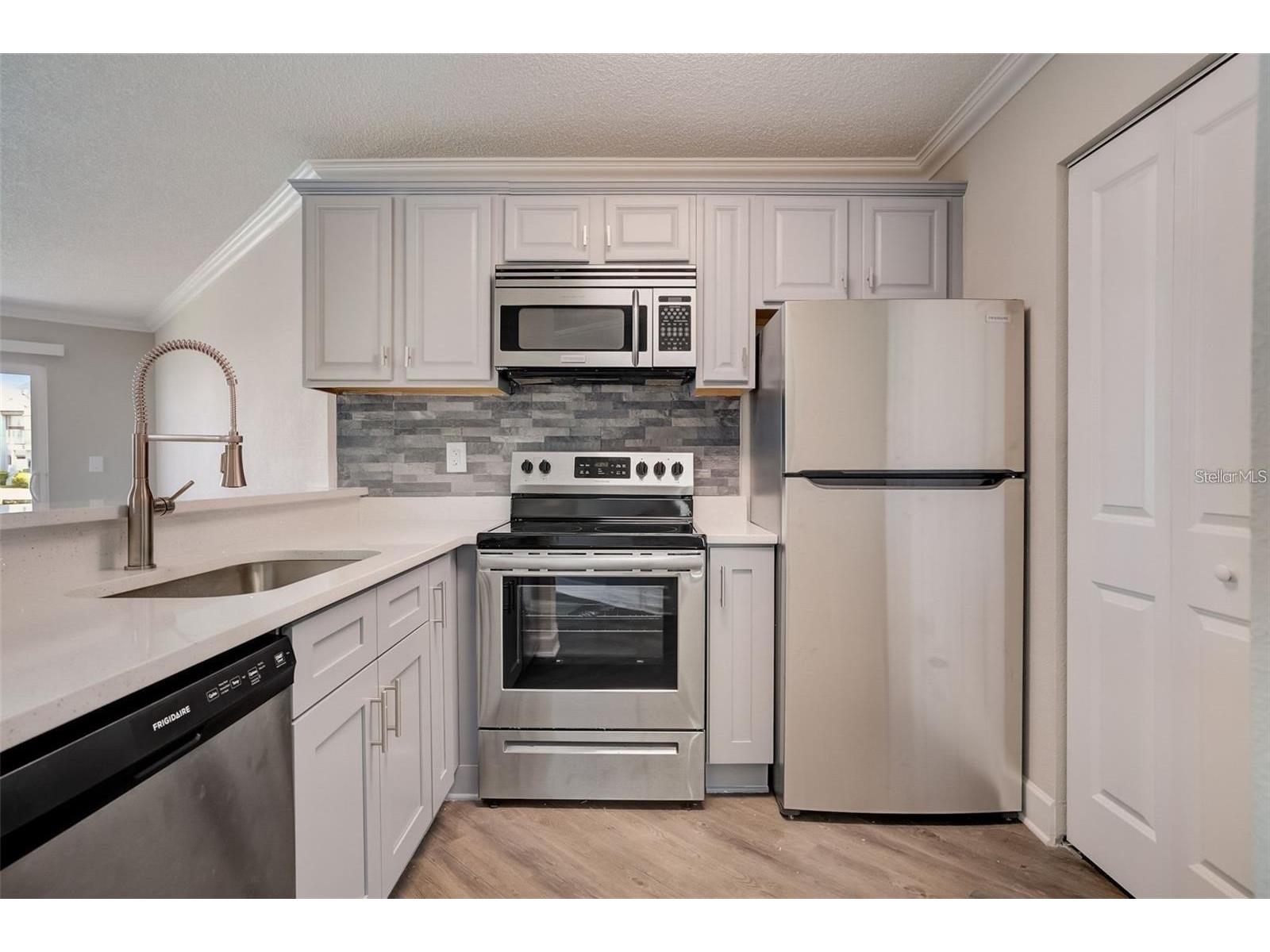 2556 Woodgate Boulevard #101 Orlando FL 32822 S5153269 image12
