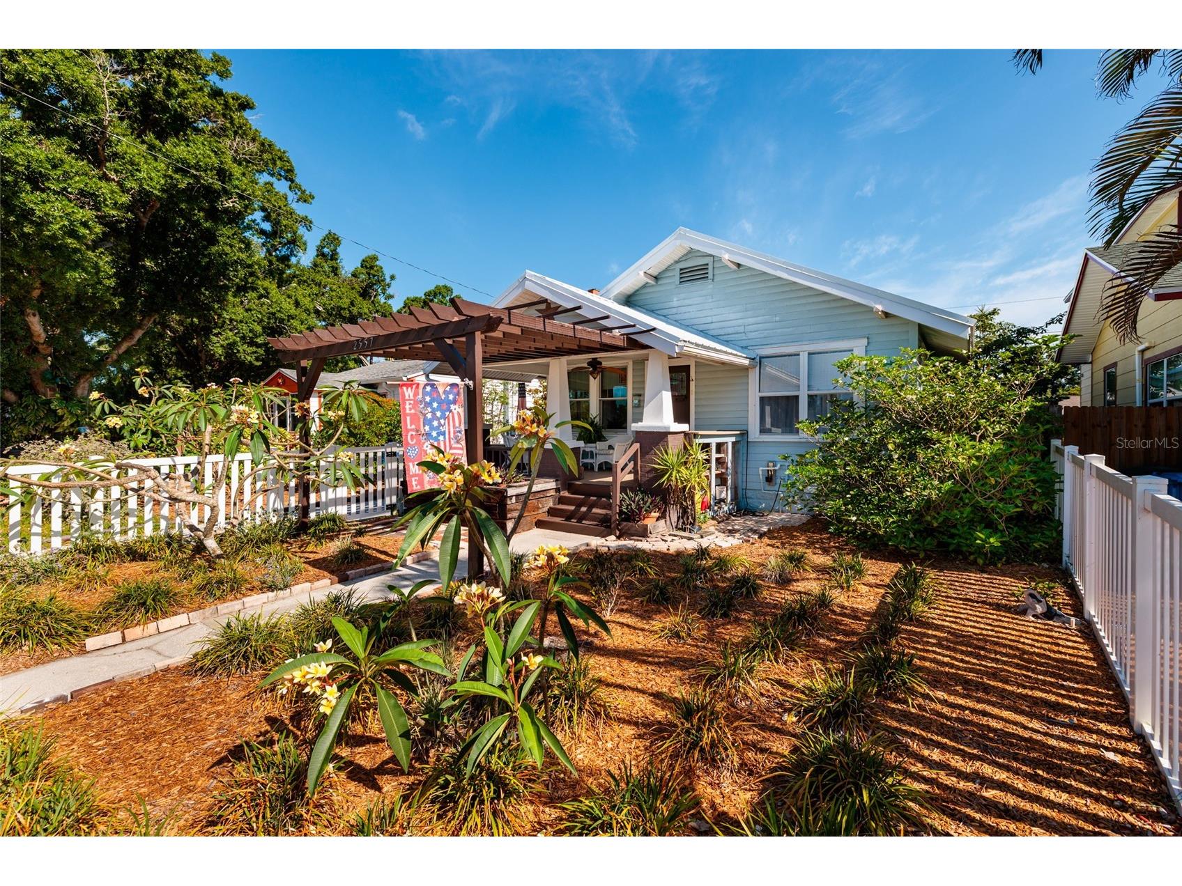 2557 16th Avenue N Saint Petersburg FL 33713 TB8504745 image1