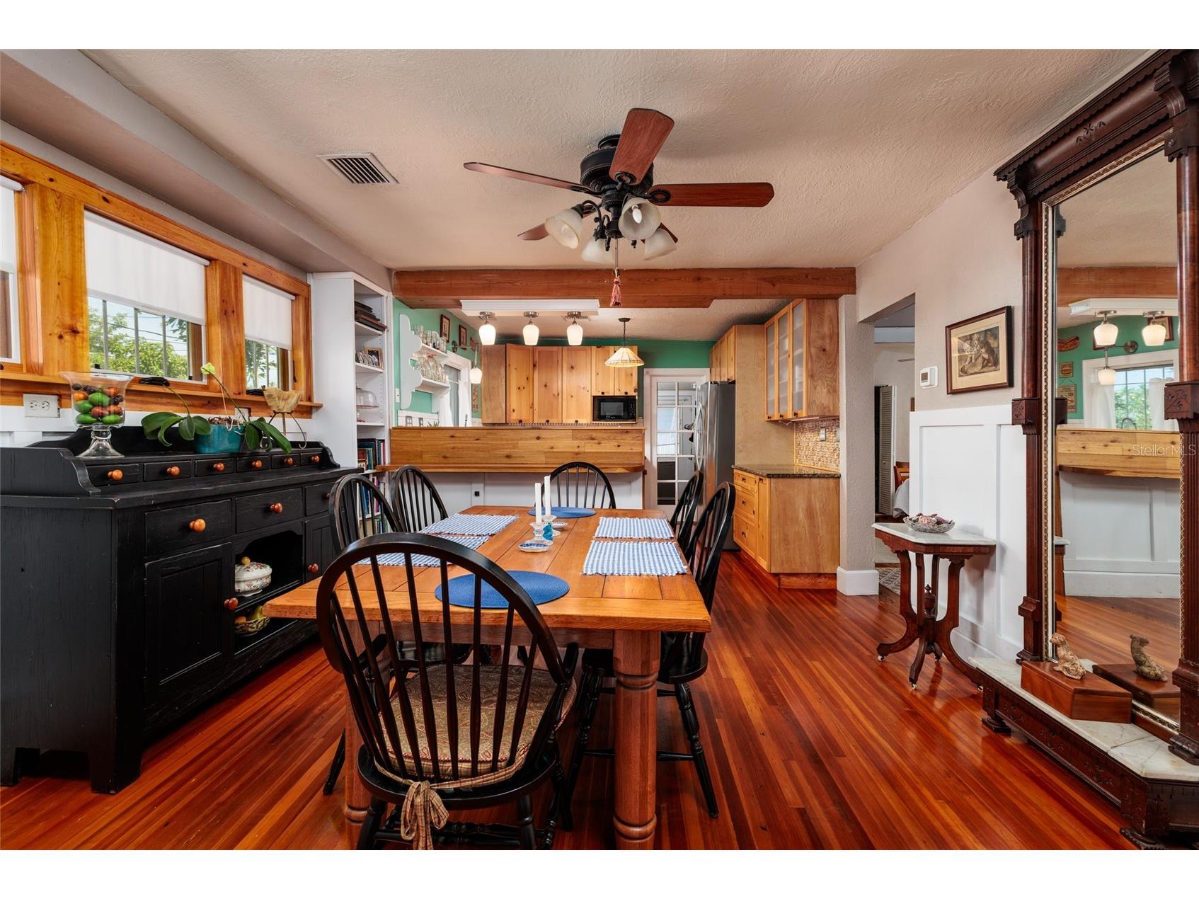 2557 16th Avenue N Saint Petersburg FL 33713 TB8504745 image11