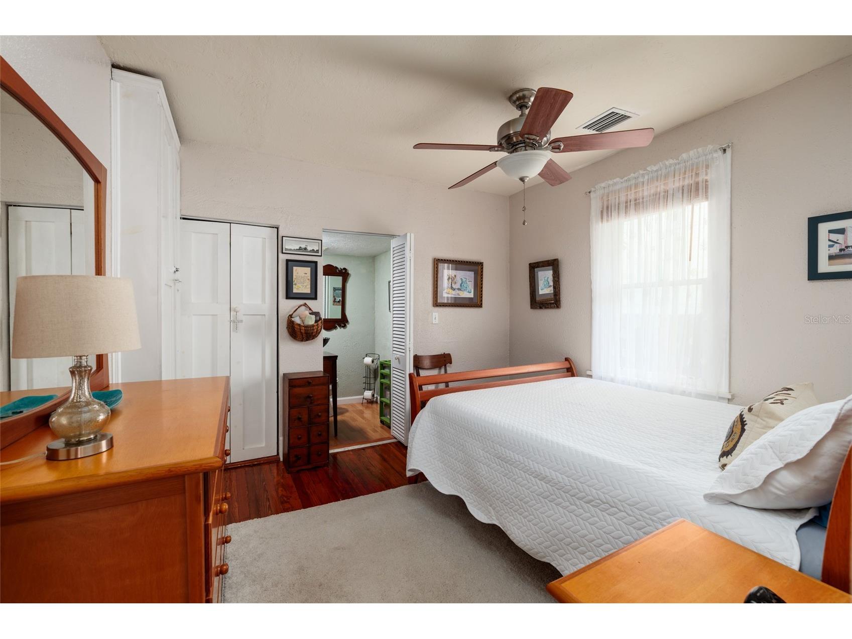 2557 16th Avenue N Saint Petersburg FL 33713 TB8504745 image17