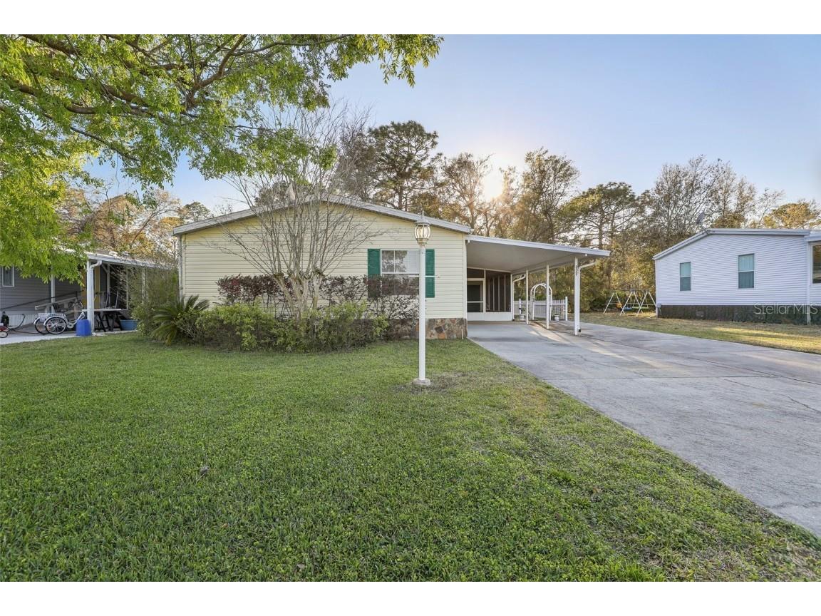 2557 Karen Drive Mount Dora FL 32757 G5093741 image1