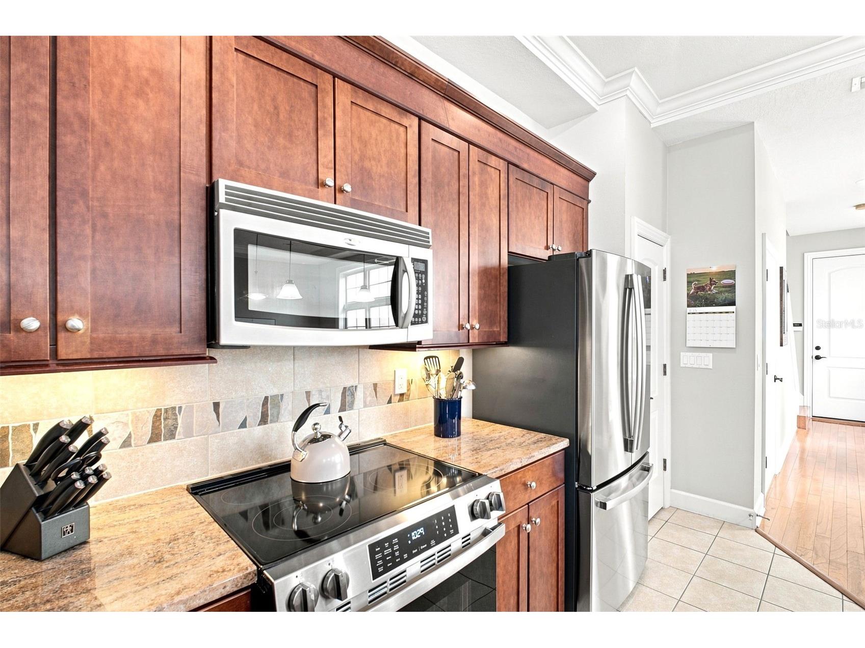 2557 W Platt Street Tampa FL 33609 TB8532377 image12