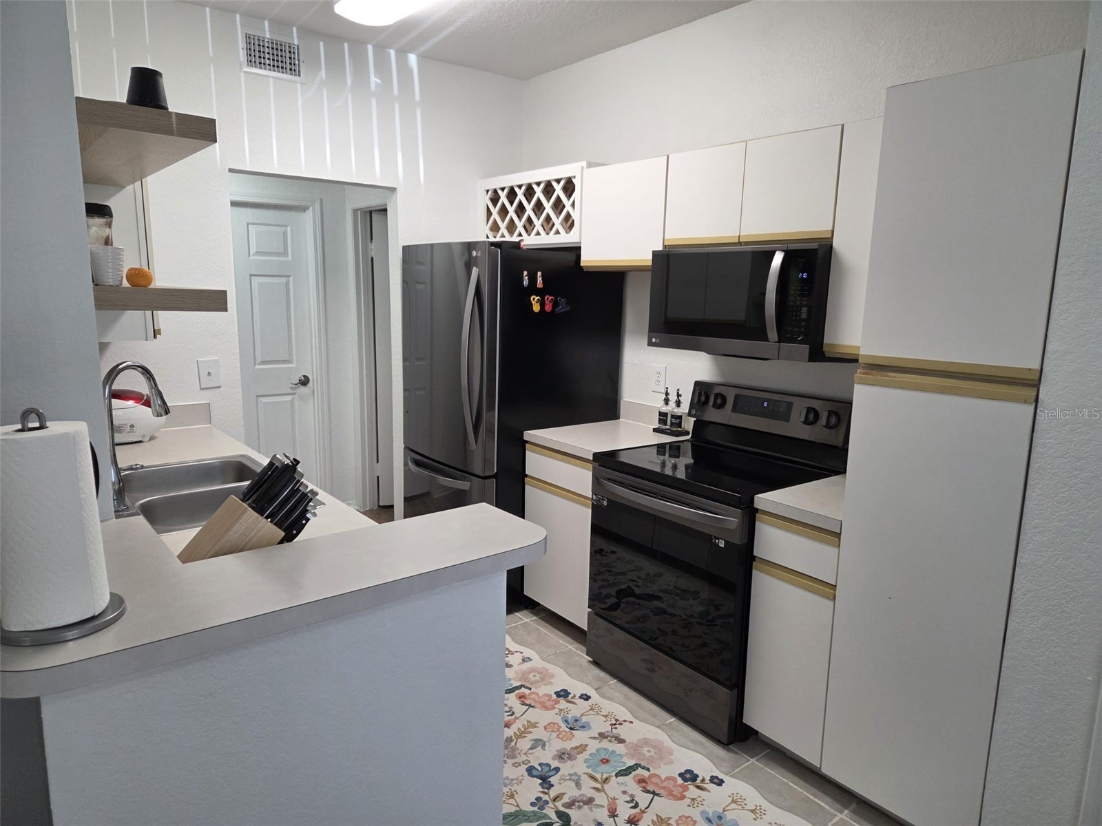2558 Robert Trent Jones Drive #1412 Orlando FL 32835 O6397950 image7