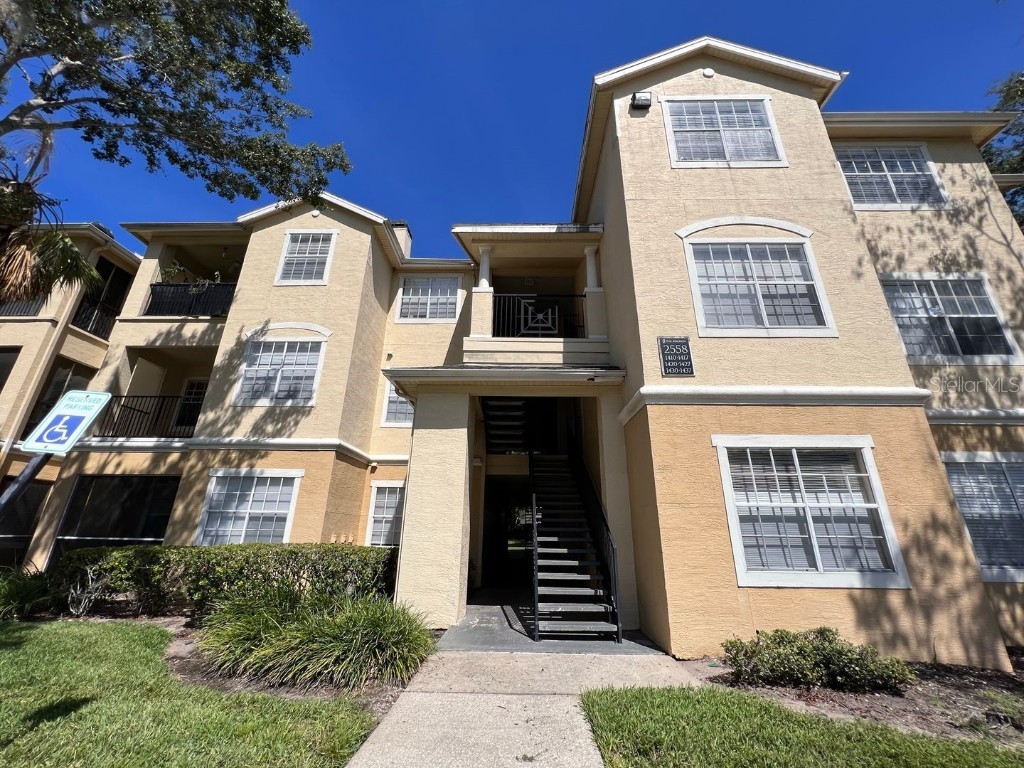 2558 Robert Trent Jones Drive #1425 Orlando FL 32835 O6148788 image1