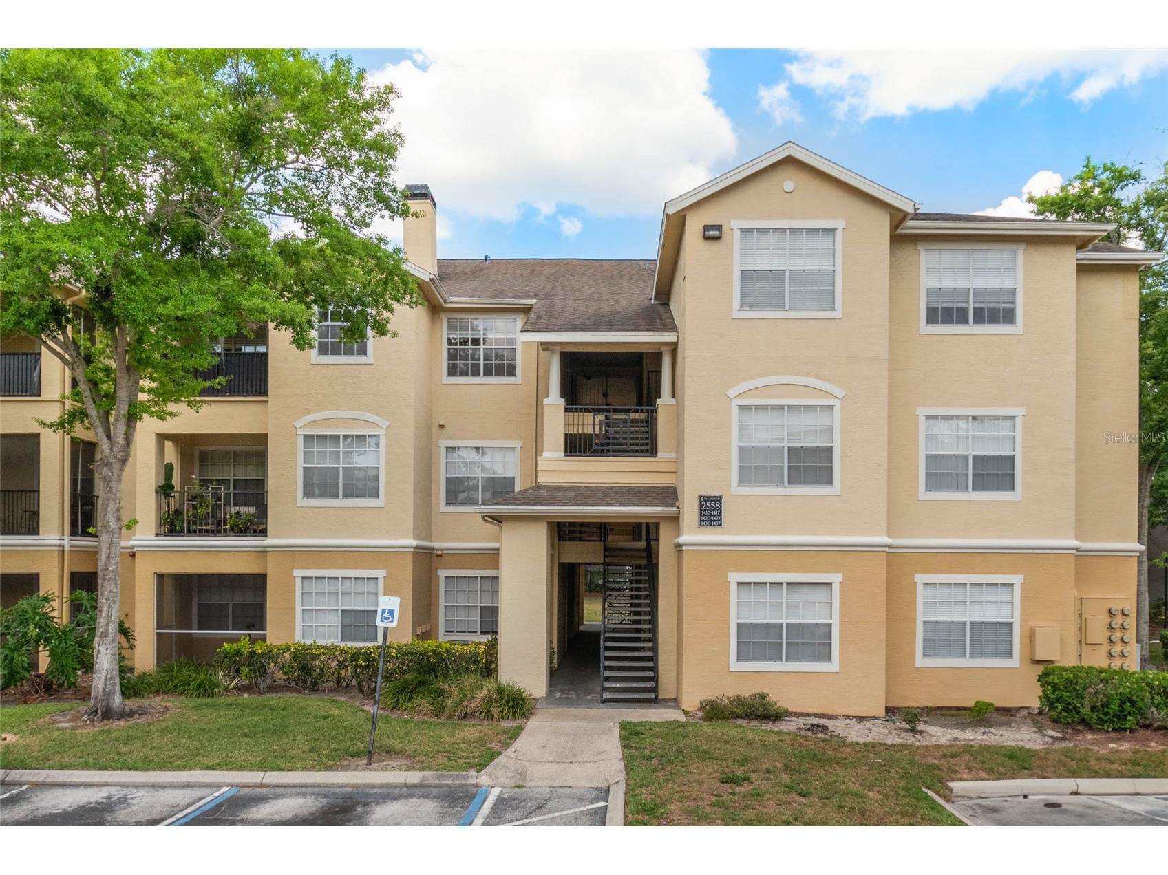 2558 Robert Trent Jones Drive #1434 Orlando FL 32835 O6416763 image1
