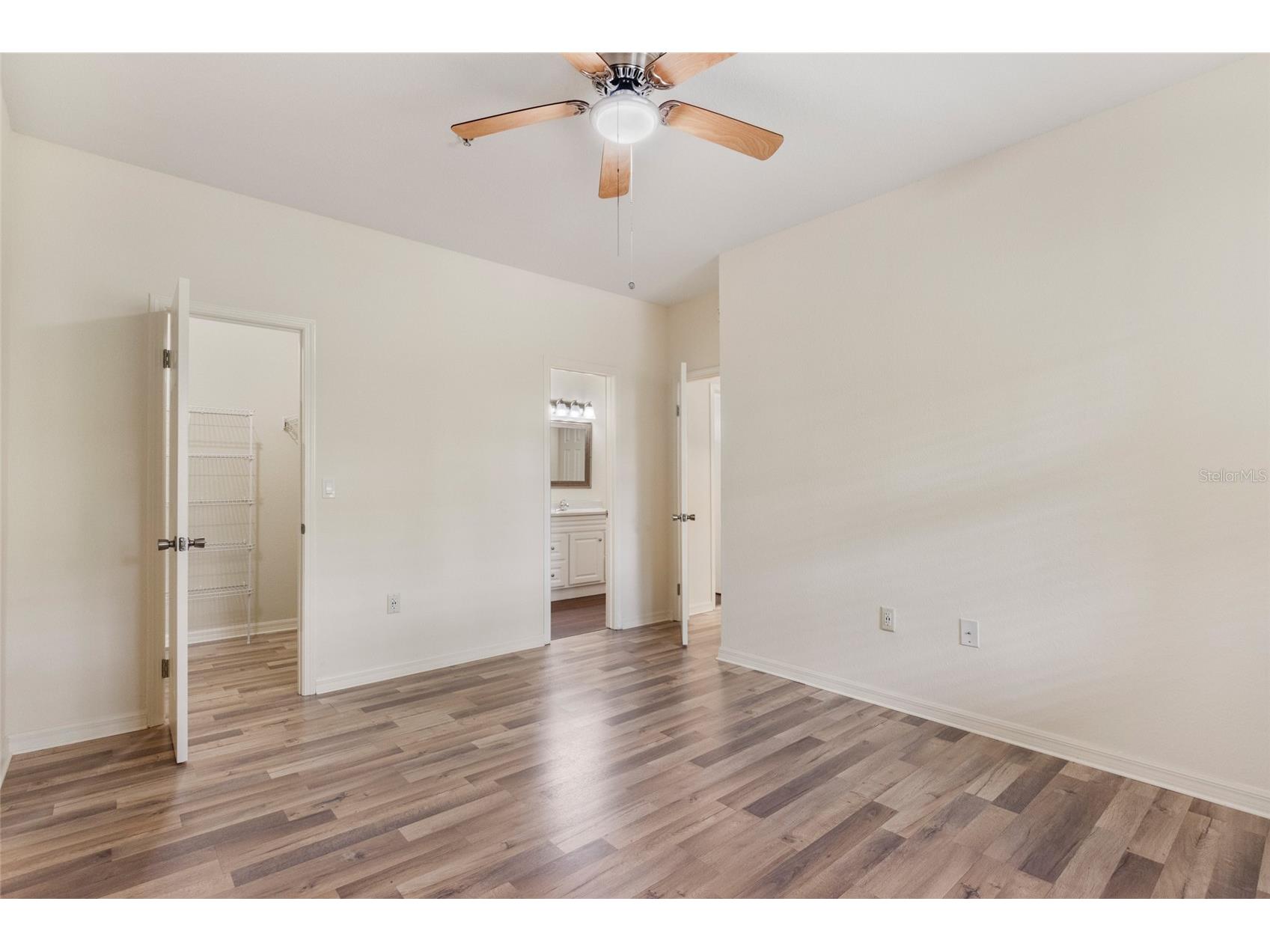 2558 Robert Trent Jones Drive #1434 Orlando FL 32835 O6416763 image16