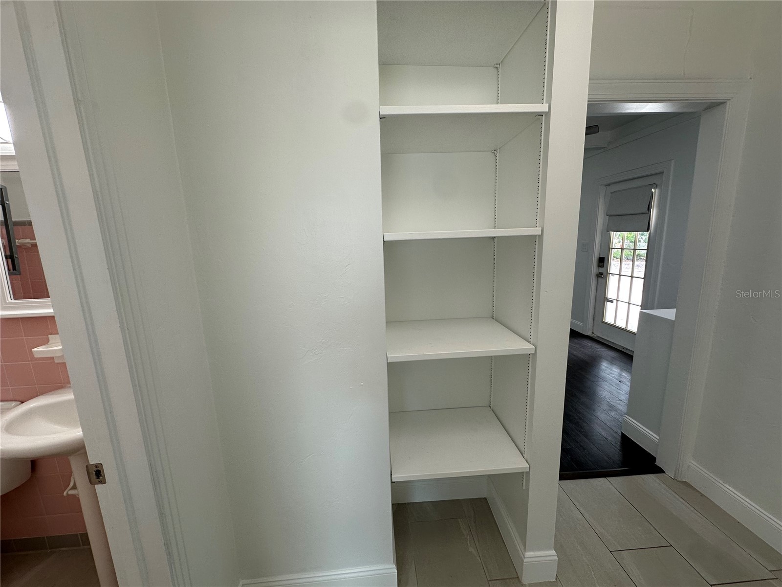 2559 E Paulstan Court Sarasota FL 34237 A4696590 image24