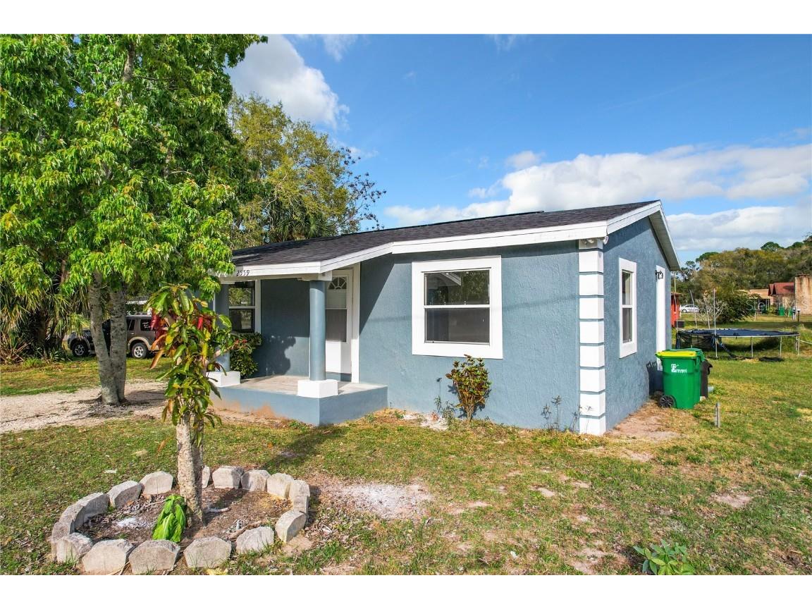 2559 Harry T Moore Avenue Mims FL 32754 V4934829 image1