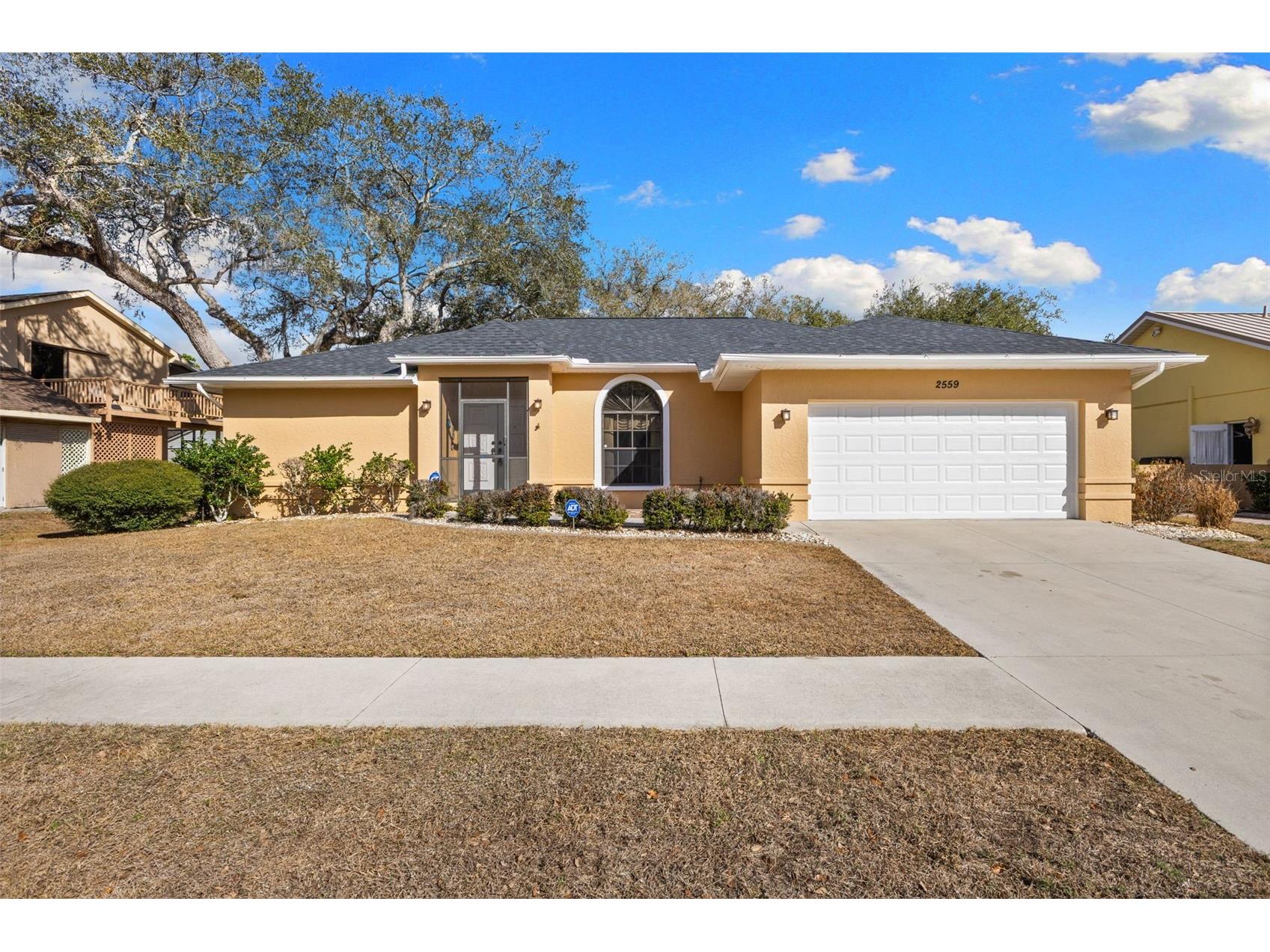 2559 Wood Oak Drive Sarasota FL 34232 A4656548 image1