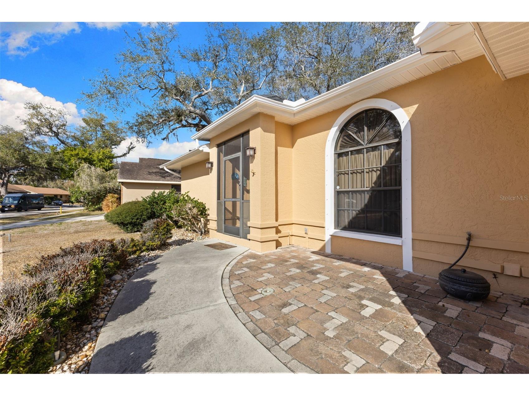 2559 Wood Oak Drive Sarasota FL 34232 A4656548 image3