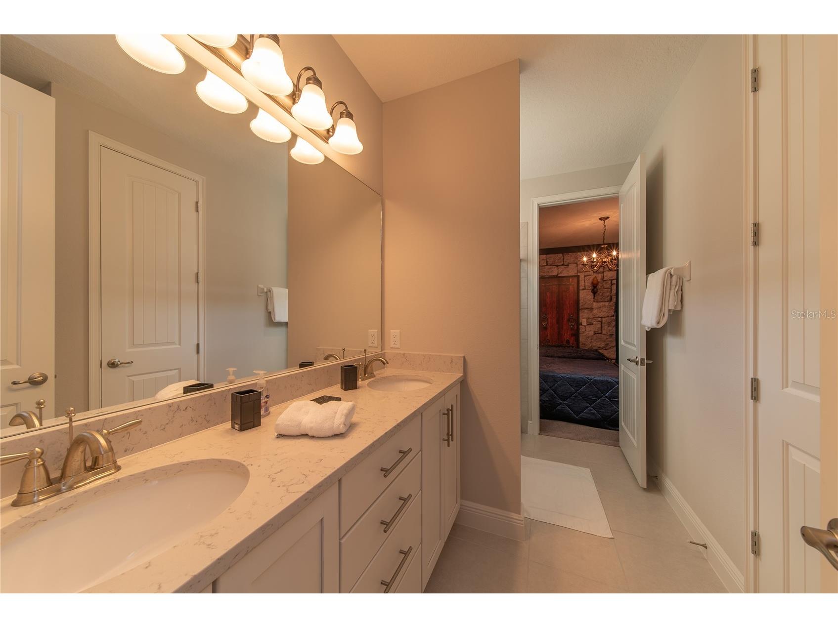 256 Auburn Avenue Kissimmee FL 34747 O6400825 image40