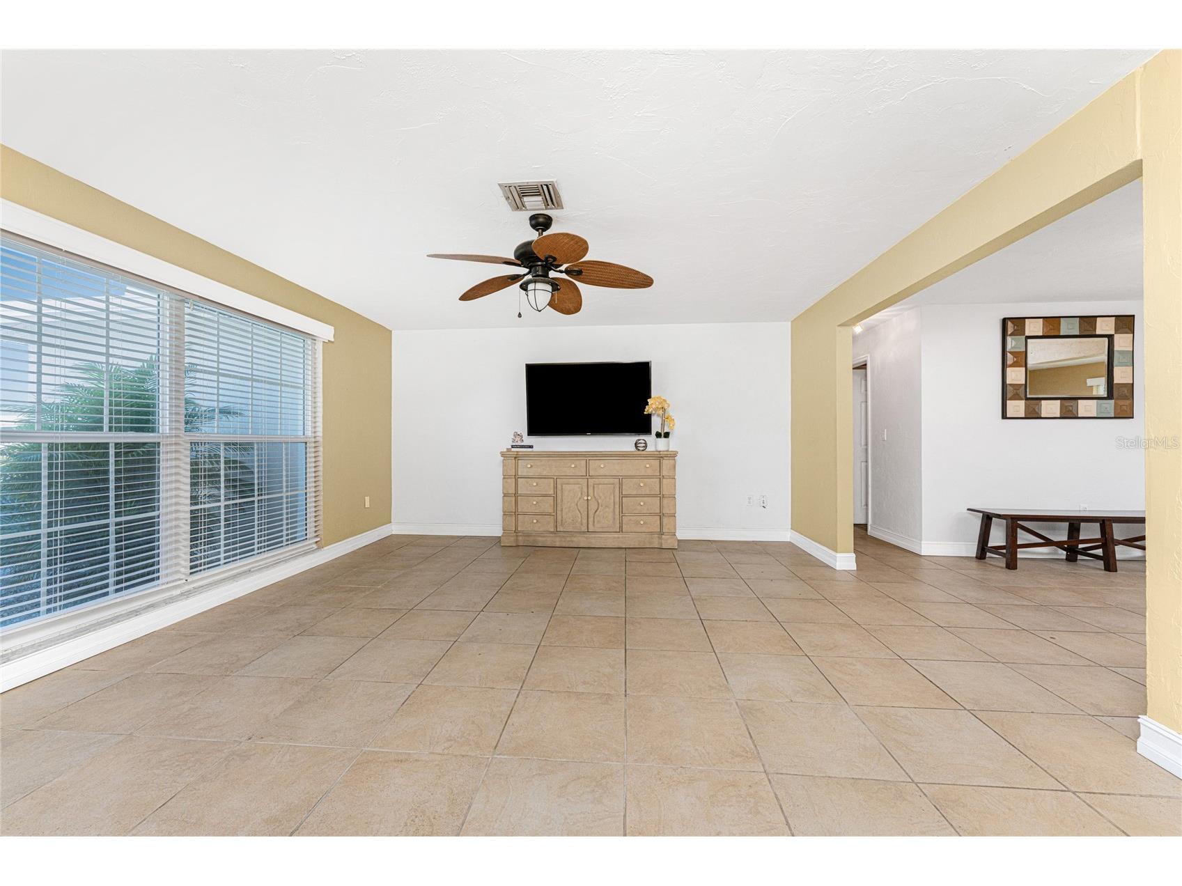 256 Caddy Road Rotonda West FL 33947 D6146423 image13