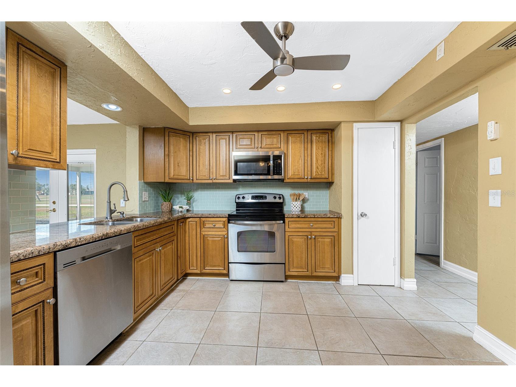 256 Caddy Road Rotonda West FL 33947 D6146423 image17