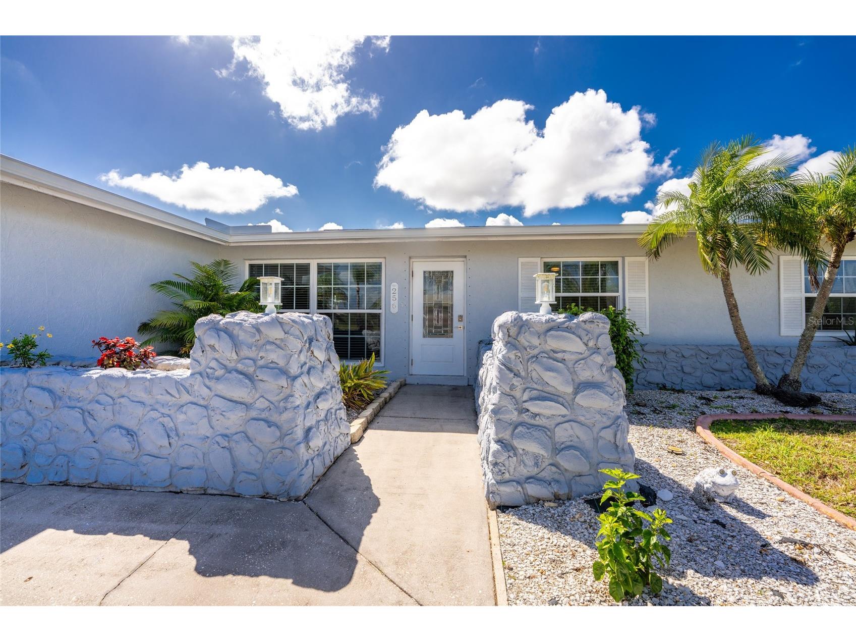 256 Caddy Road Rotonda West FL 33947 D6146423 image8