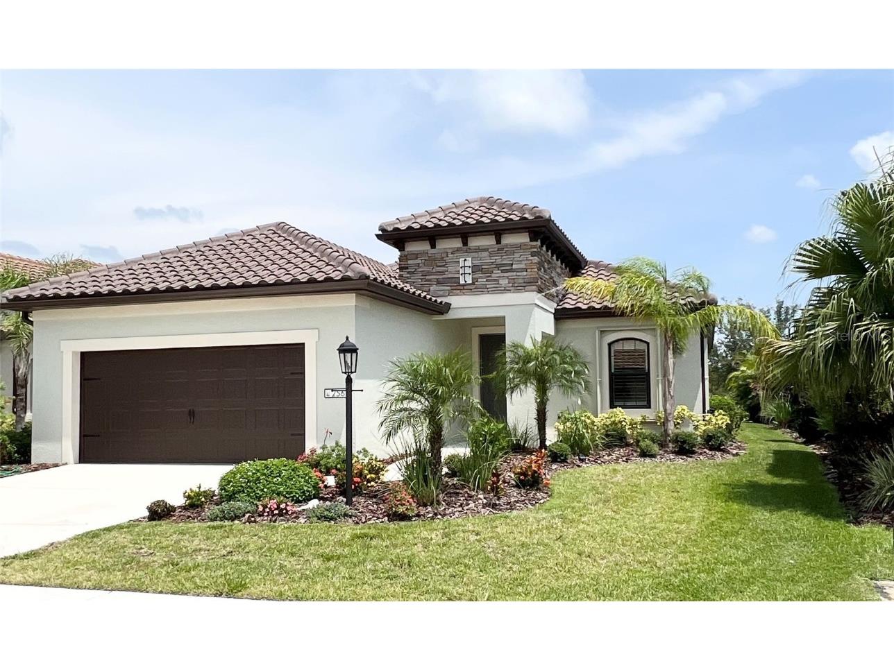 256 Carlino Drive Nokomis FL 34275 N6127466 image1