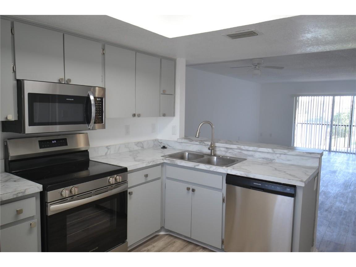 256 Cypress Lane Oldsmar FL 34677 TB8417068 image14