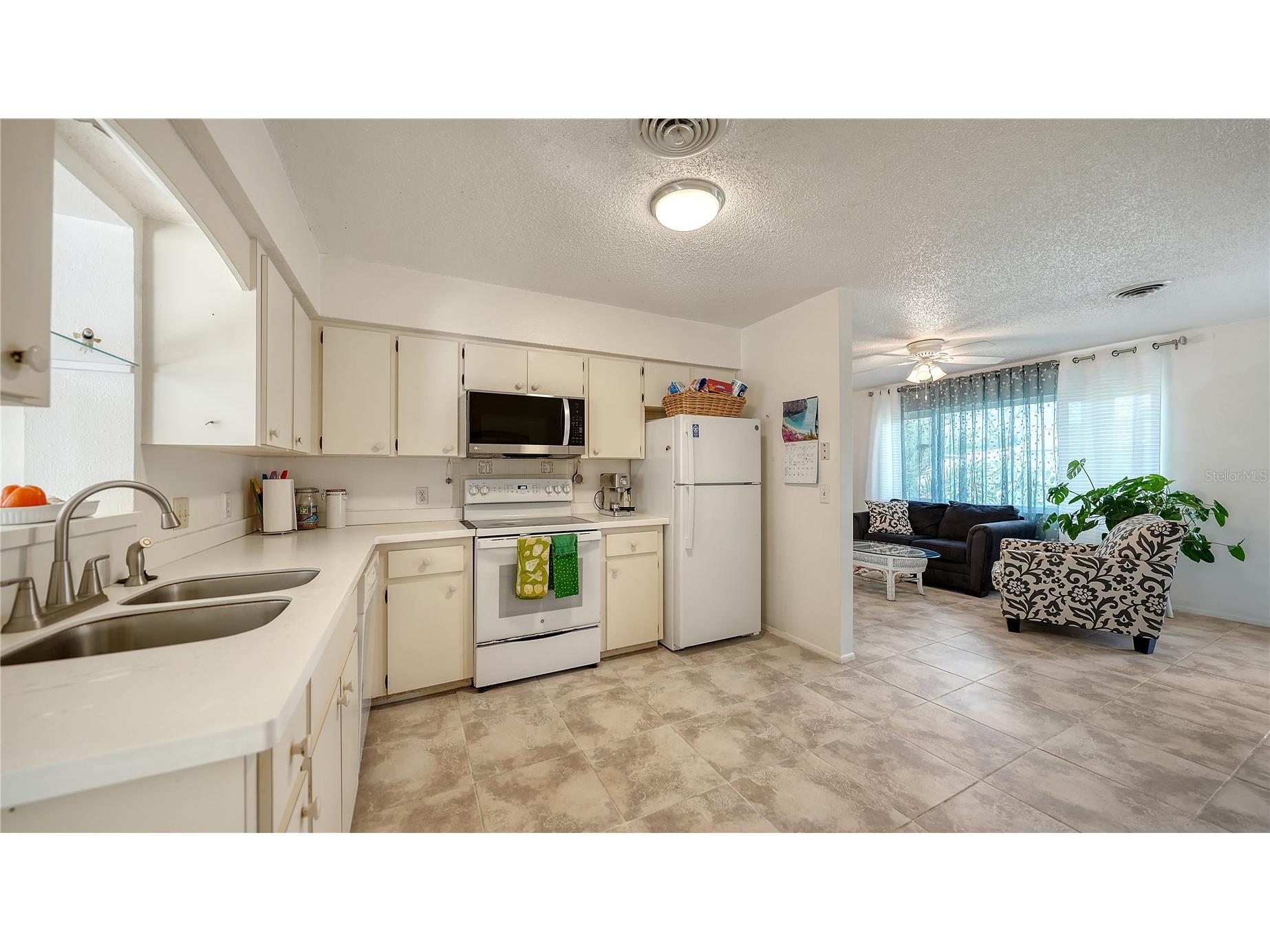 256 Eider Road Venice FL 34293 A4688211 image10