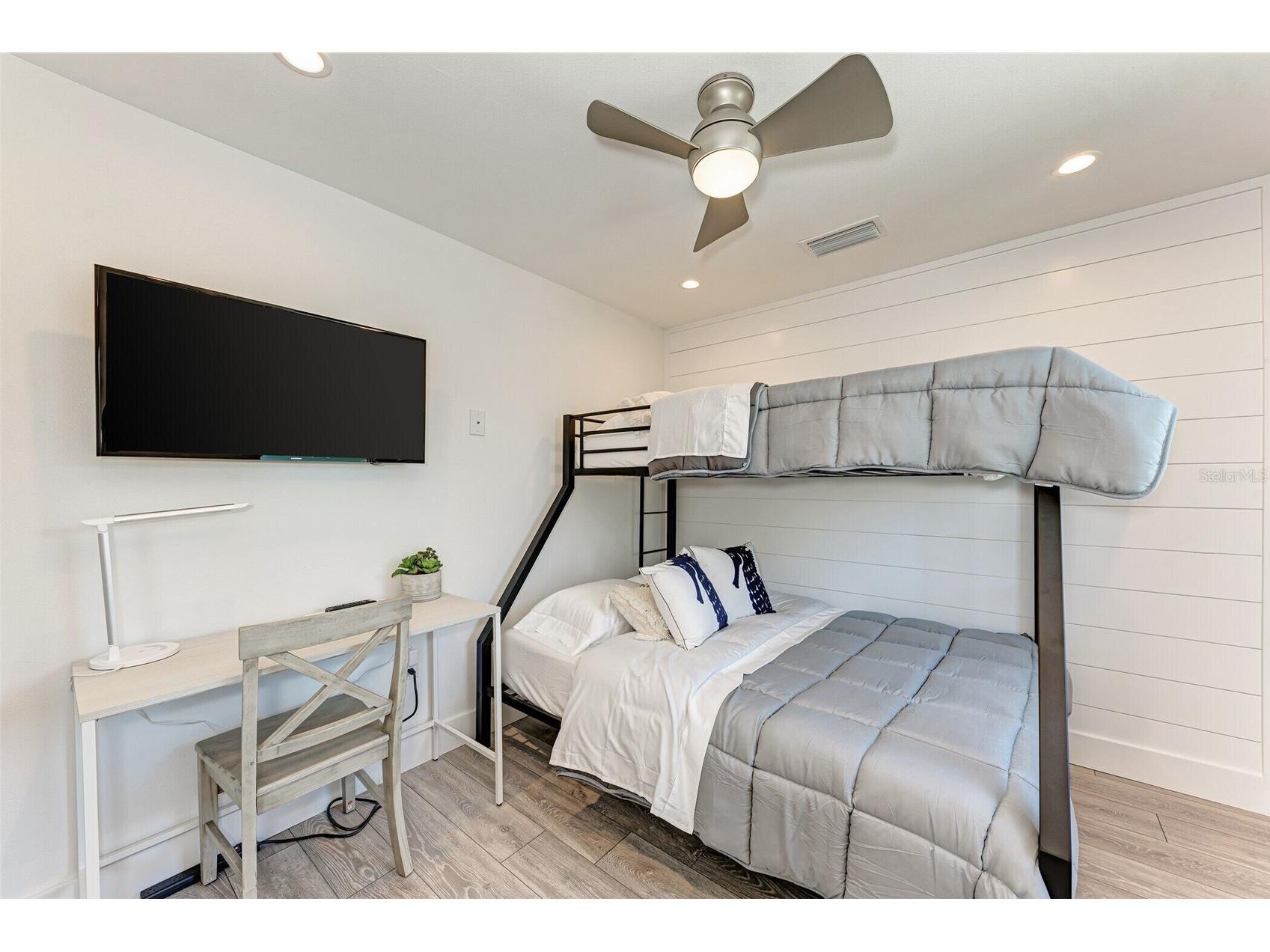 256 Gladiolus Street Anna Maria FL 34216 A4697111 image19