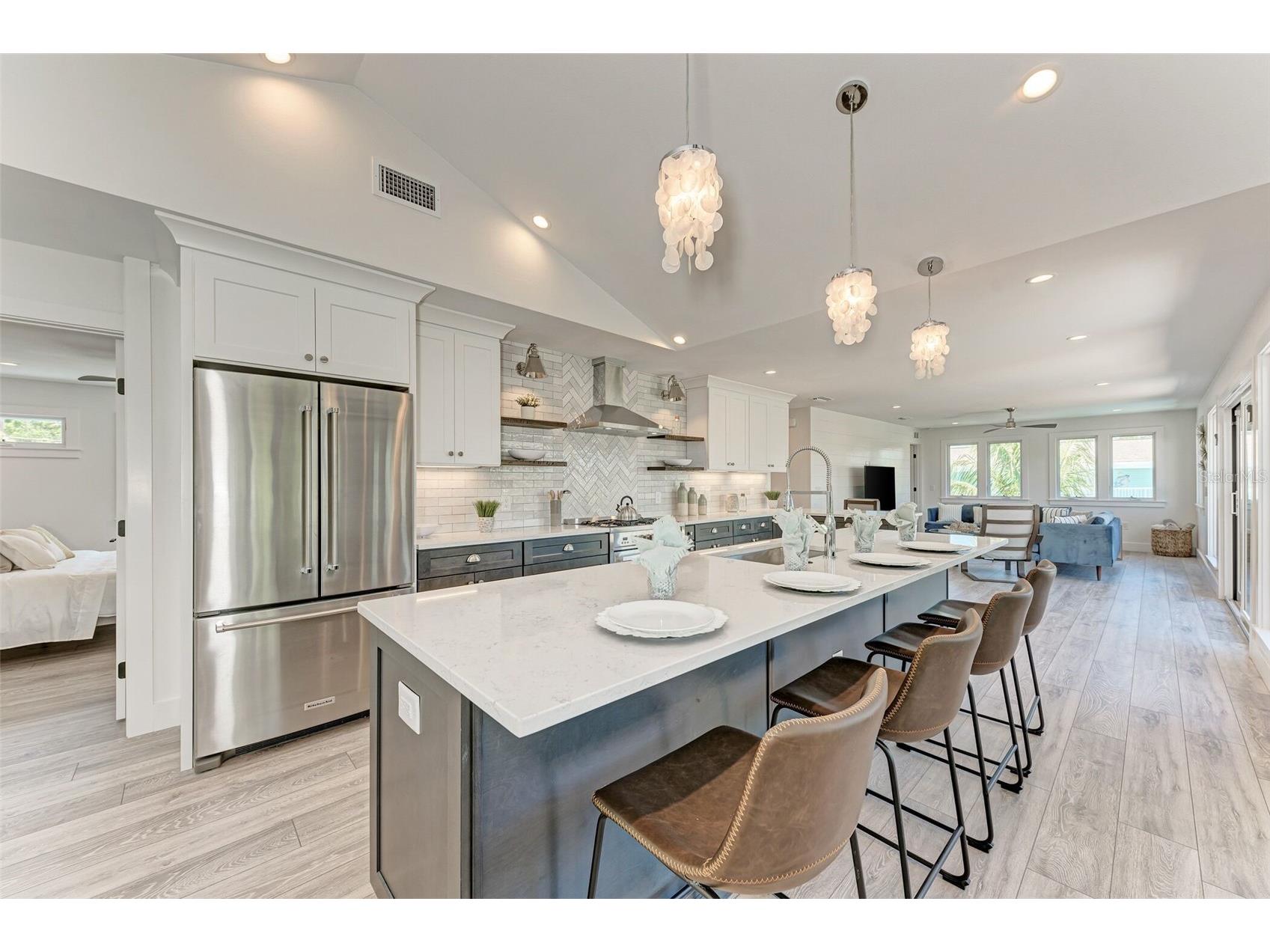 256 Gladiolus Street Anna Maria FL 34216 A4697111 image4