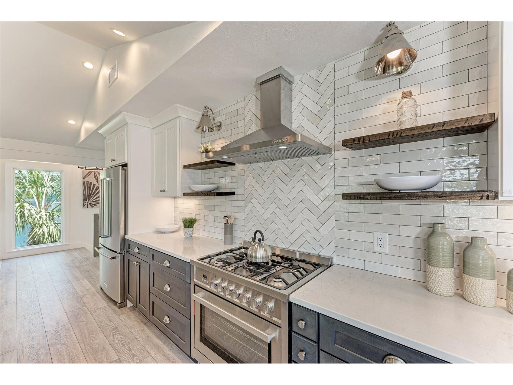 256 Gladiolus Street Anna Maria FL 34216 A4697111 image5