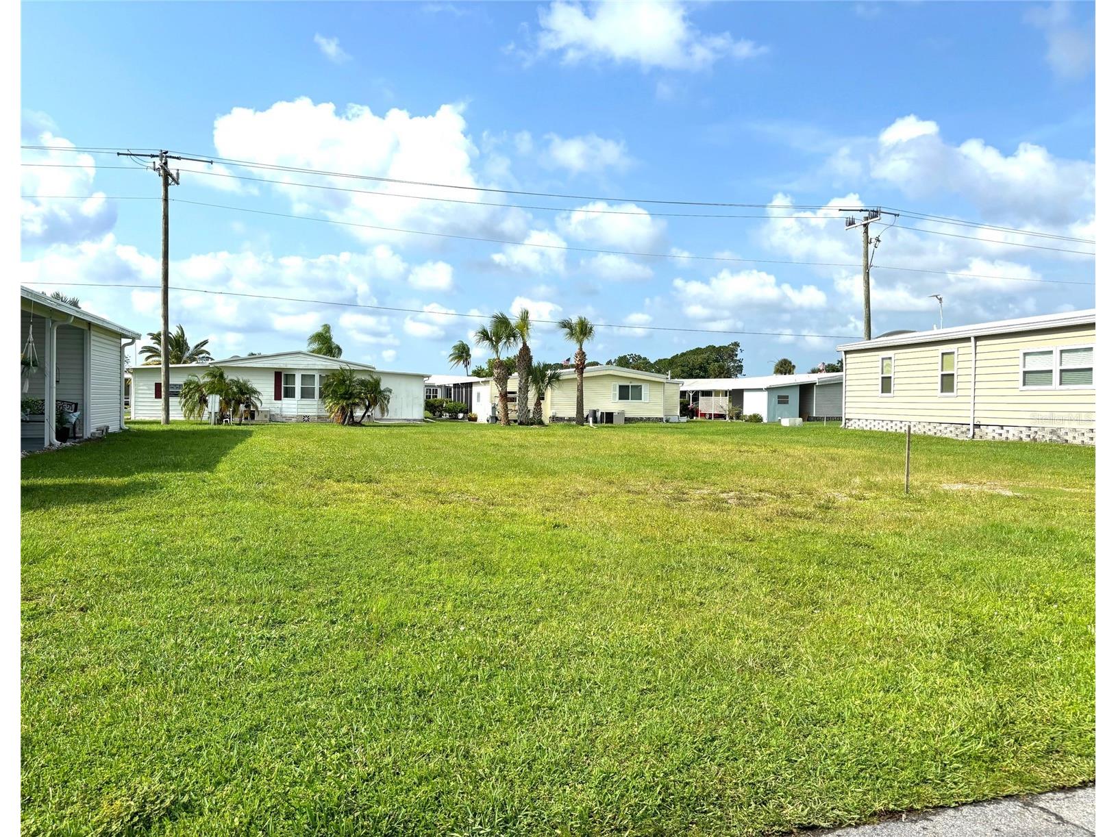 256 Hibisco Drive North Port FL 34287 T3547327 image1