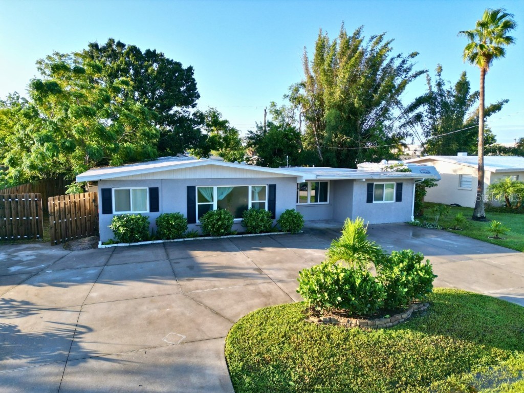 256 Hillview Road Venice FL 34293 N6134723 image1