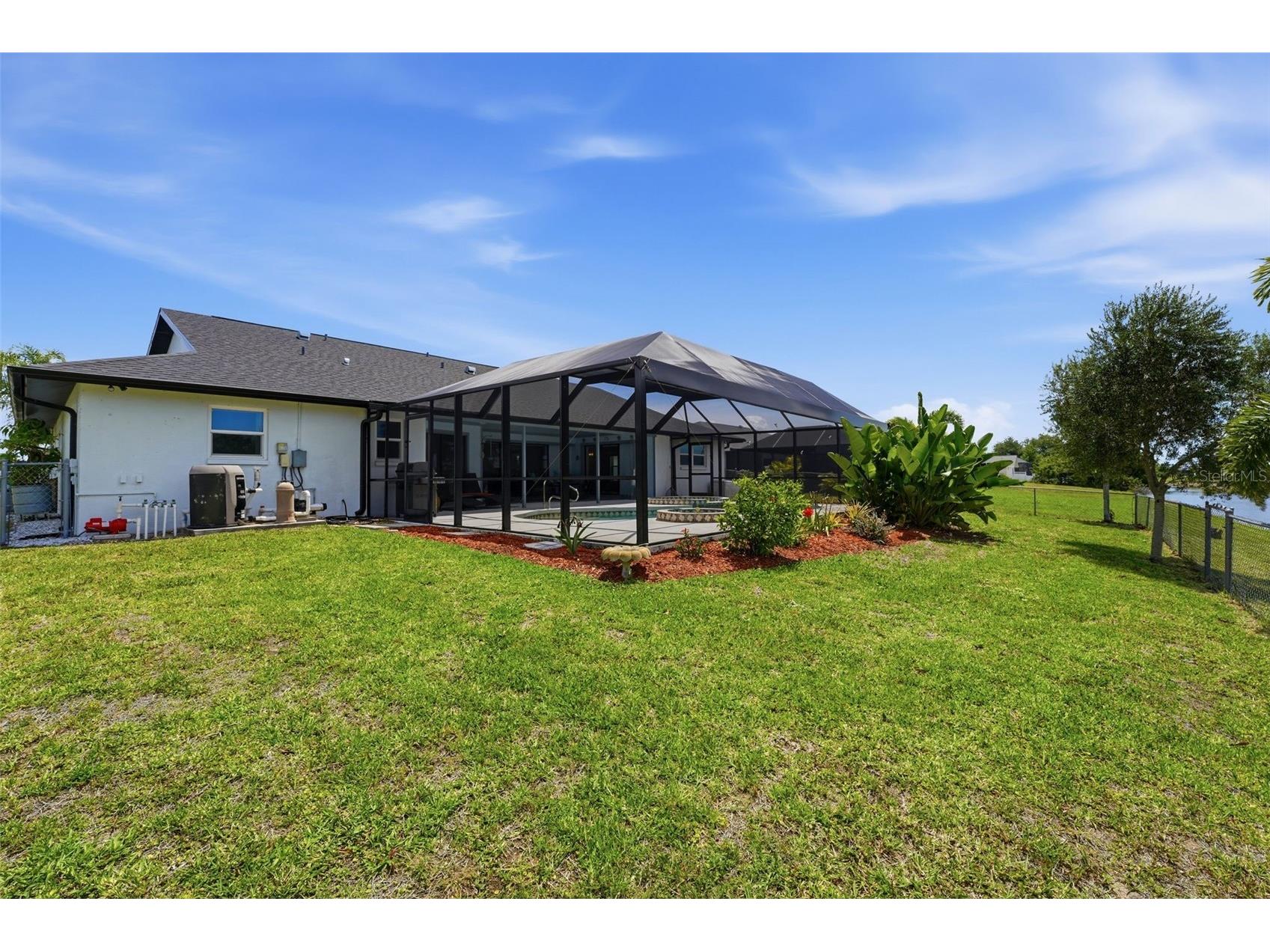 256 Mark Twain Lane Rotonda West FL 33947 D6147396 image38