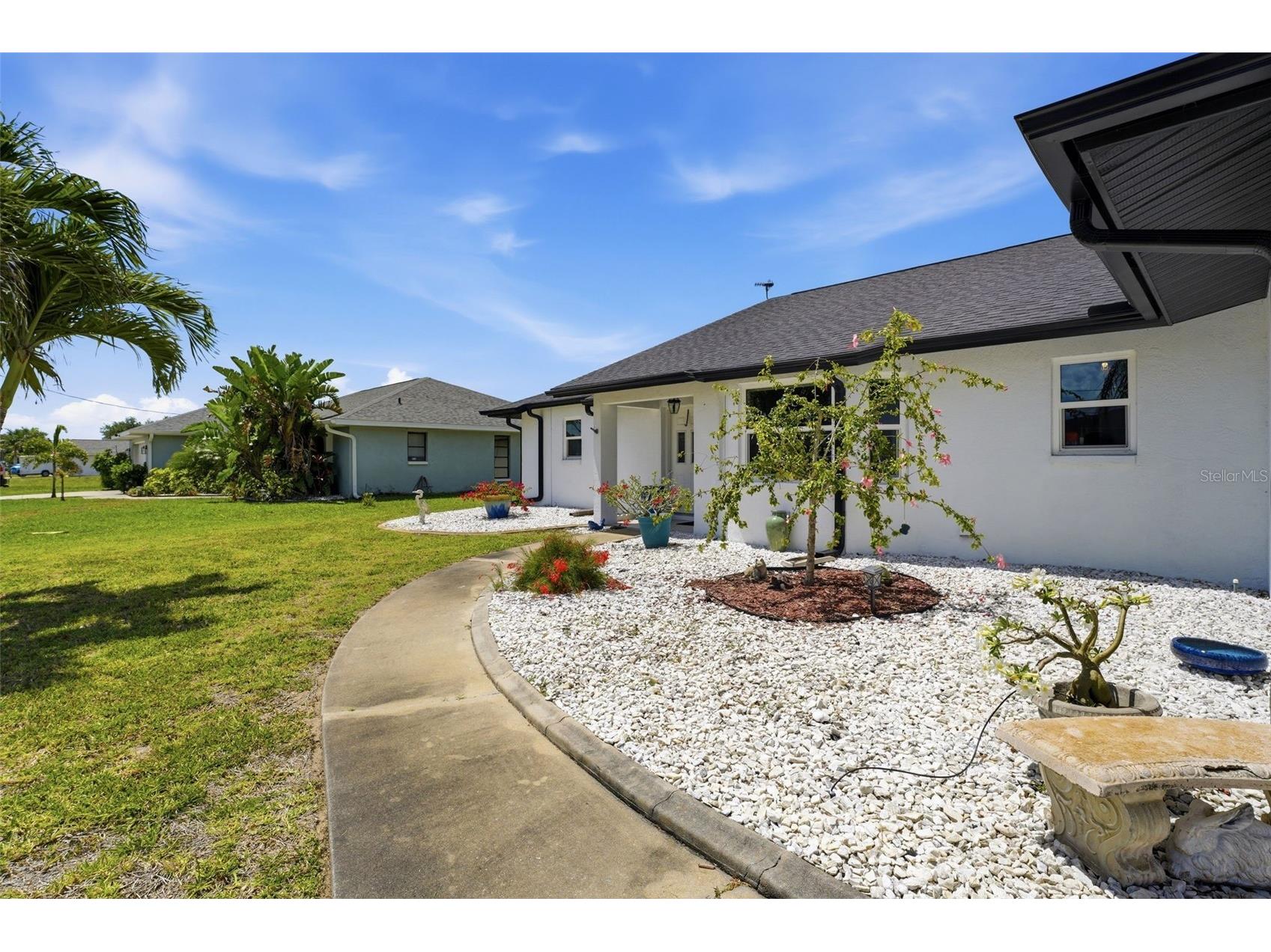 256 Mark Twain Lane Rotonda West FL 33947 D6147396 image4