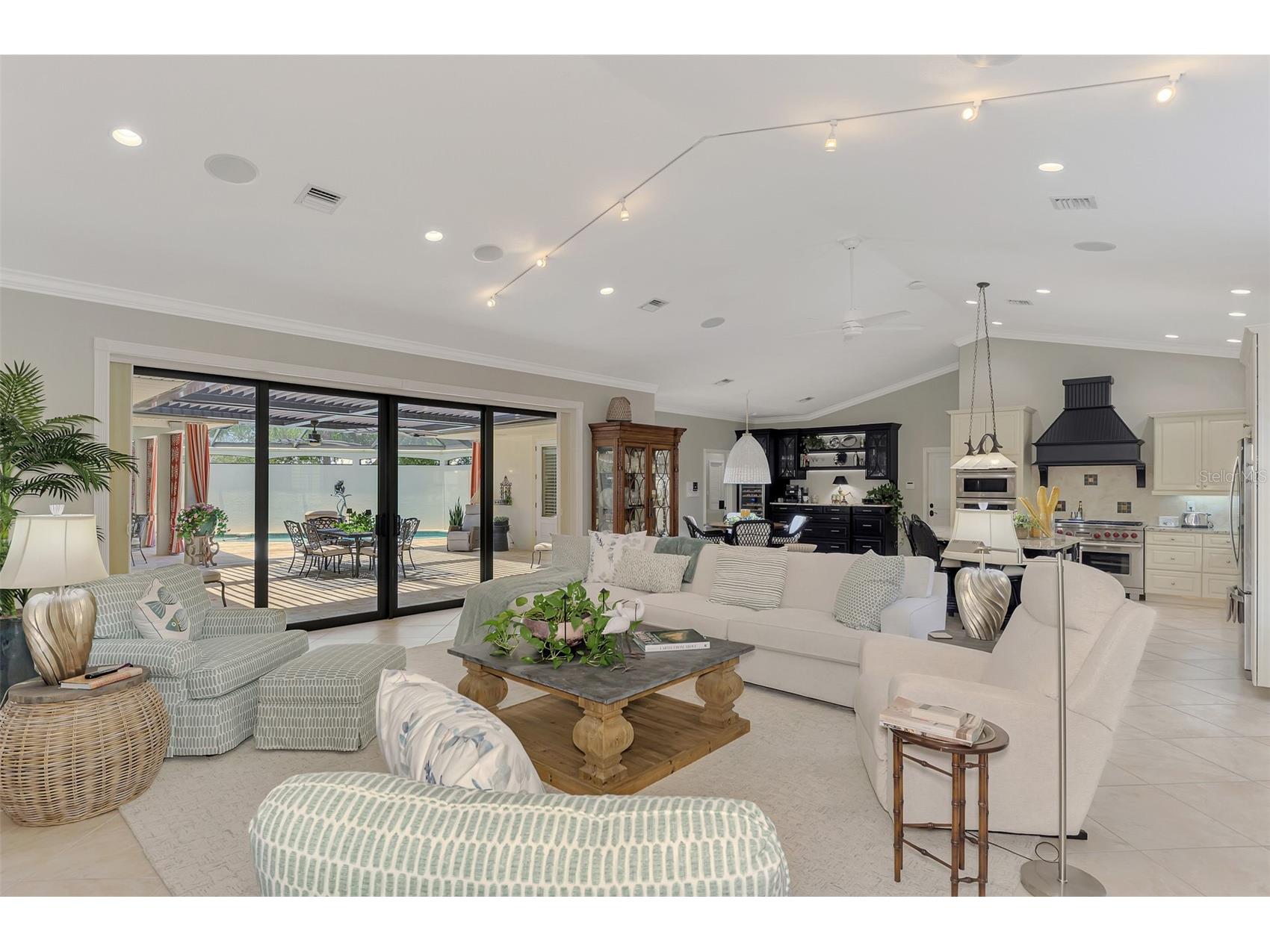 256 Pensacola Road Venice FL 34285 C7528392 image21