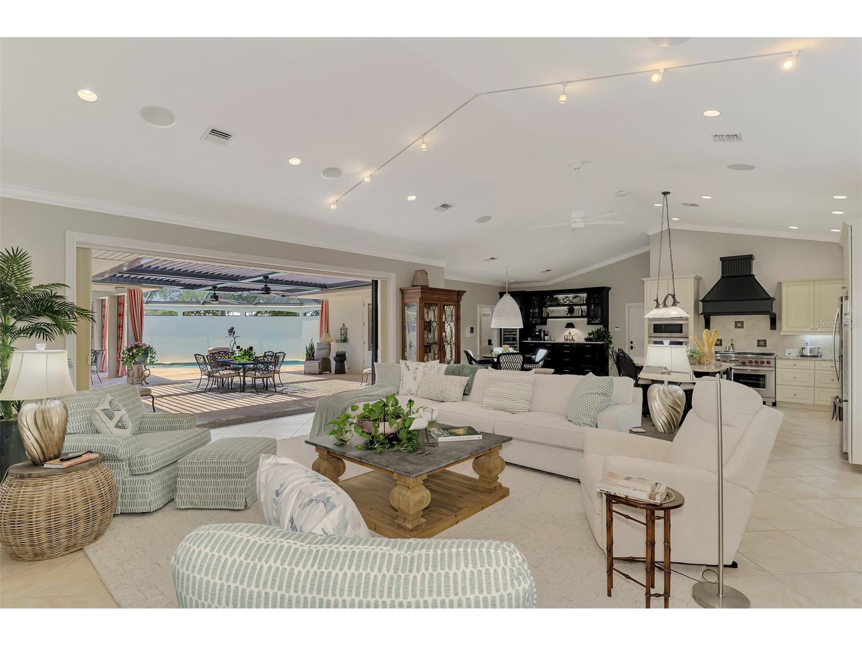 256 Pensacola Road Venice FL 34285 C7528392 image22