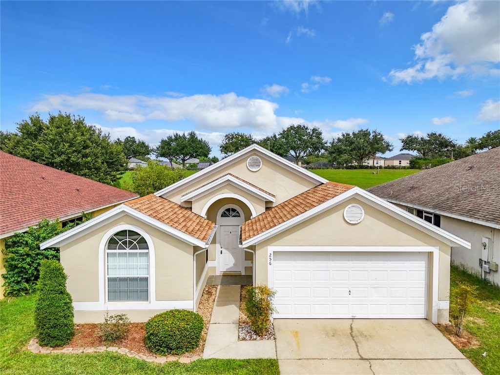 256 Somerset Drive Davenport FL 33897 O6150320 image1