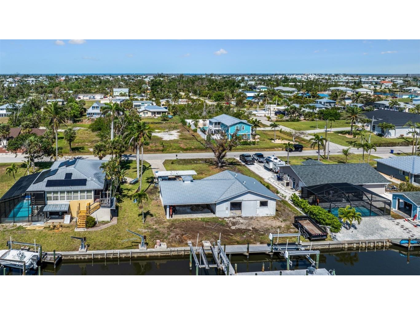 2560 Baybreeze Street Saint James City FL 33956 - PHILIPS CANAL C7508625 image11